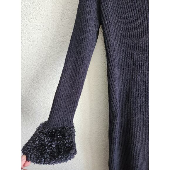 Y2k Georgiou Studio Women's Faux Fur Trim Long Sweater-Small - Picture 4 of 5